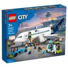 Конструктор LEGO City Пасажирський літак 913 деталей (60367)